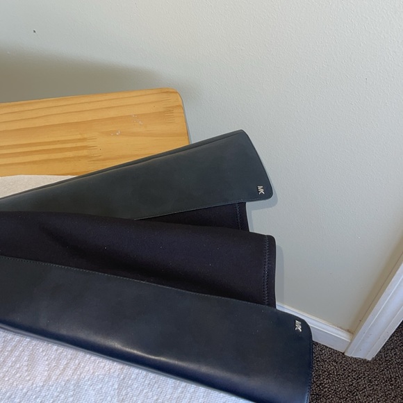 Michael Kors Bromley Over-the-Knee Boot Black Size 6.5 (no box) - Picture 4 of 9